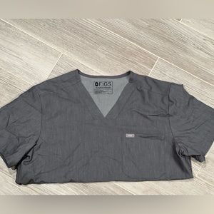 FIGS- men’s large scrub top- GRAPHITE/GRAY, NWOT